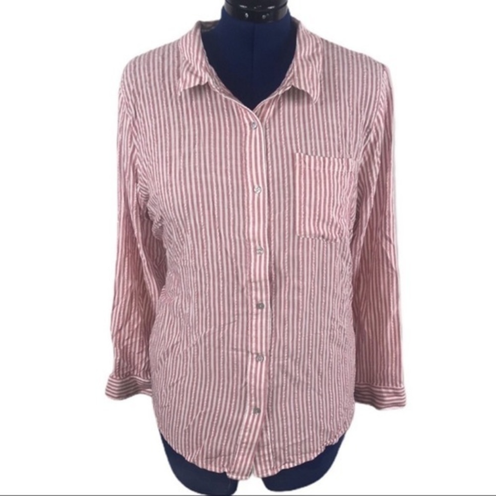 Universal Thread 3X pink/white vertical stripe embroidered detail button‎ top